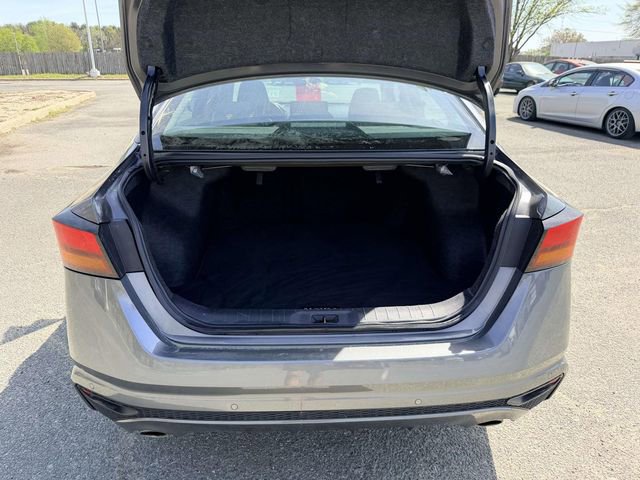 Used 2024 Nissan Altima 2.5 SV w/ SV Premium Package image 14