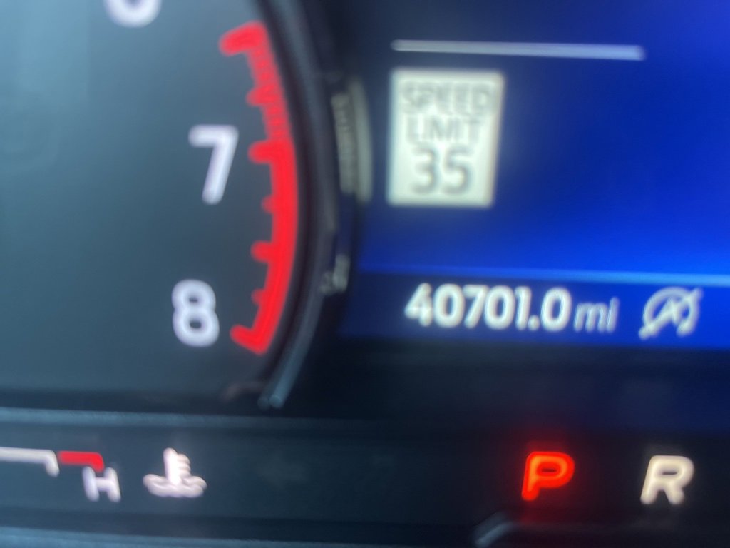 Used 2023 Ford Explorer Limited image 26