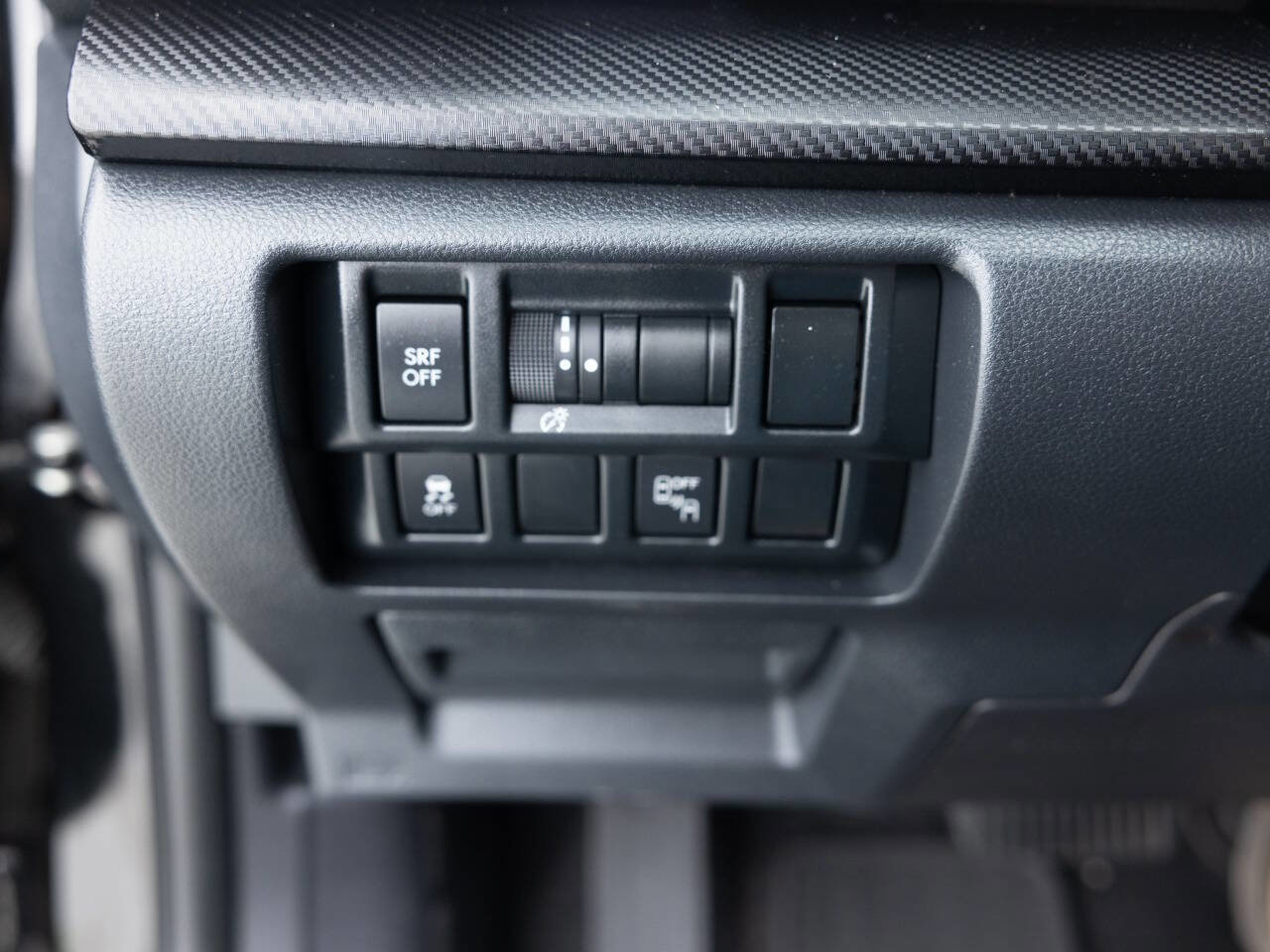 Used 2019 Subaru Crosstrek 2.0i Premium w/ Eyesight System image 35