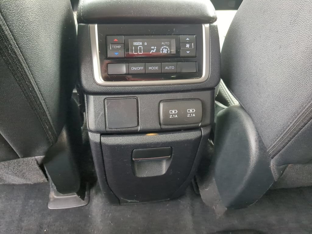 Used 2022 Subaru Ascent Onyx Edition AWD/4WD image 28