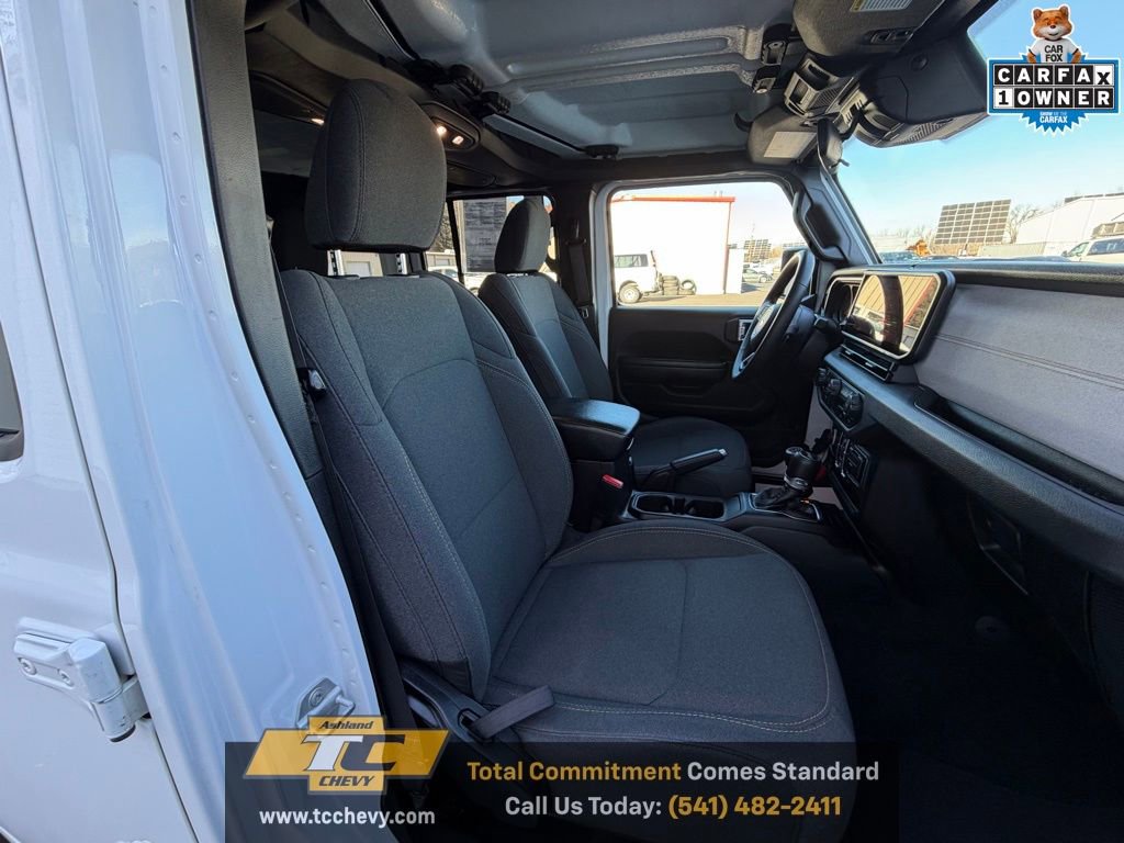 Used 2024 Jeep Wrangler Sport S image 15