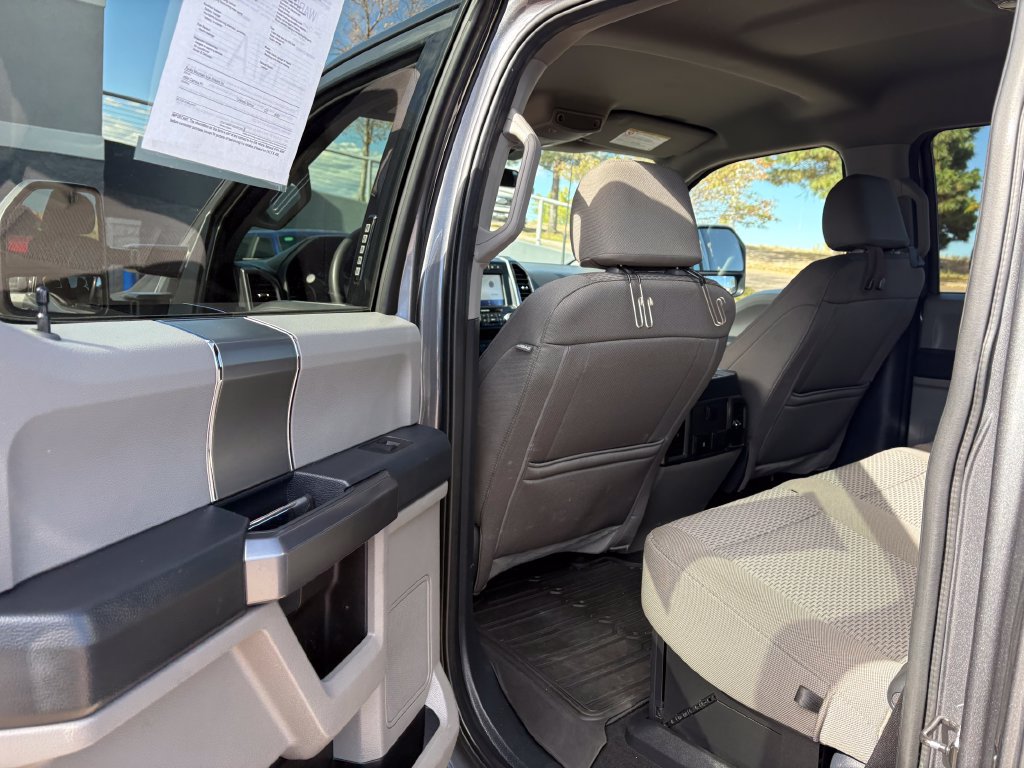 Used 2022 Ford F250 XLT w/ XLT Premium Package AWD/4WD image 25