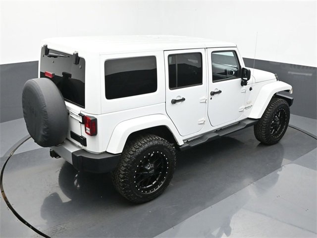 Used 2014 Jeep Wrangler Unlimited Sahara w/ Connectivity Group image 17