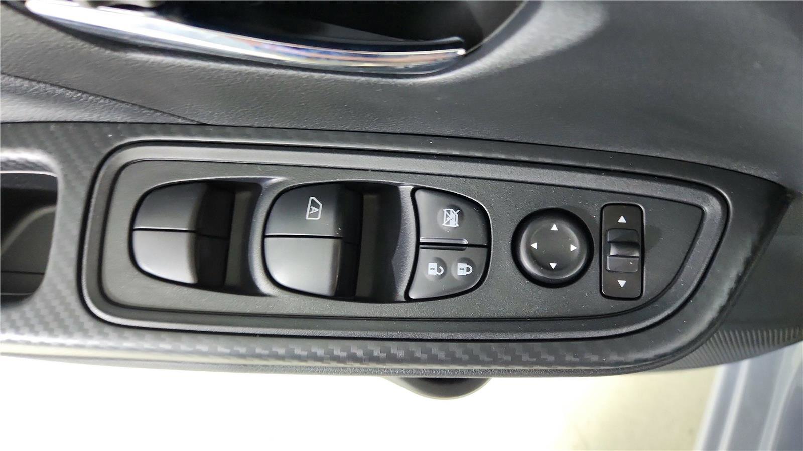 New 2025 Nissan Versa SV w/ Trunk Package image 16