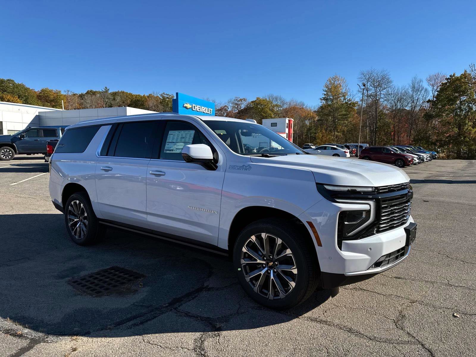 New 2026 Chevrolet Suburban High Country image 4