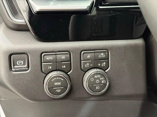New 2026 Chevrolet Silverado 1500 LT Trail Boss AWD/4WD image 31
