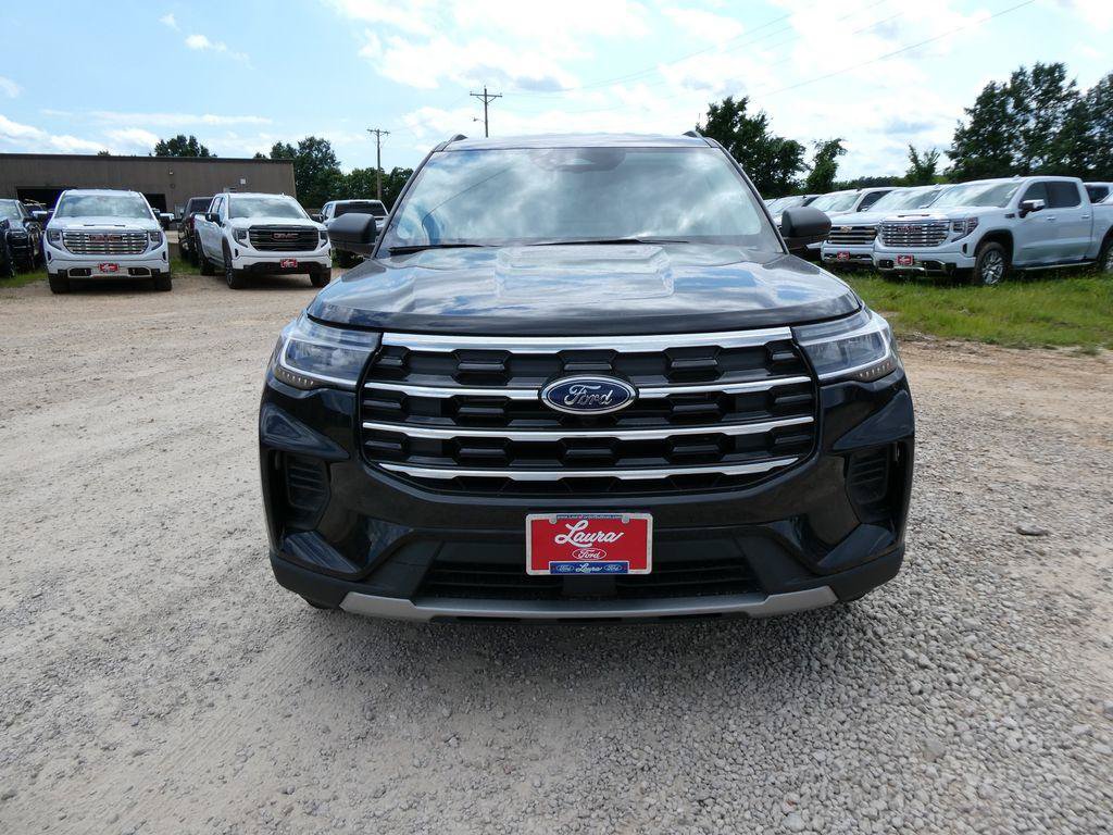 New 2026 Ford Explorer Active AWD/4WD image 9