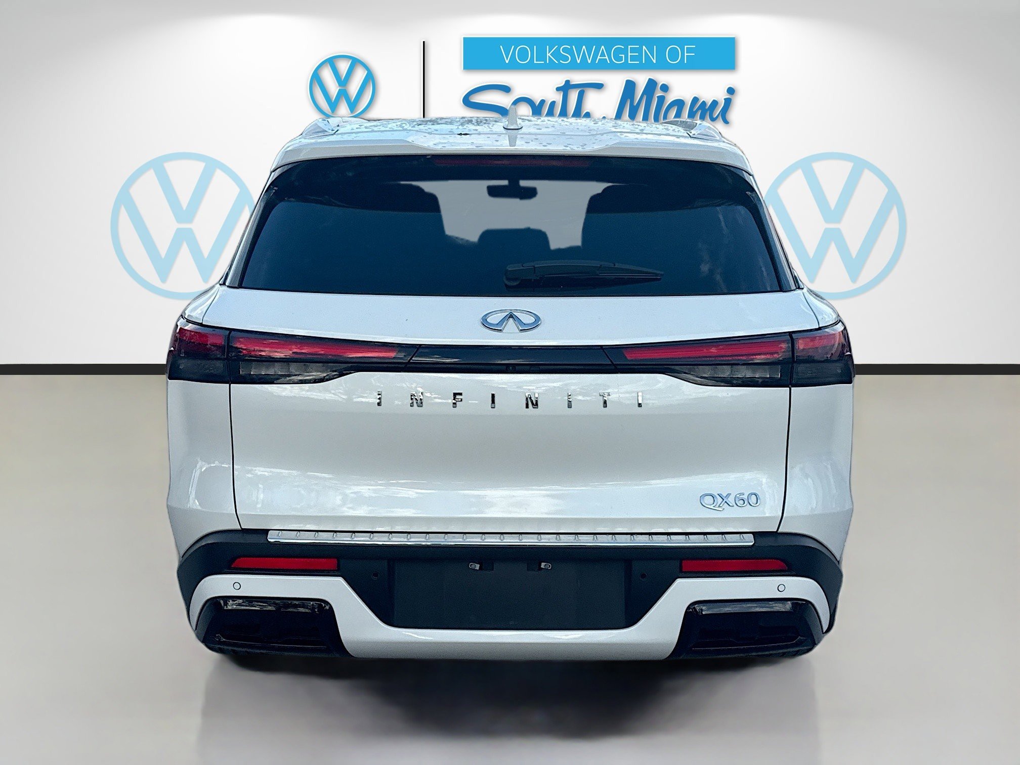 Used 2023 INFINITI QX60 Luxe w/ Cargo Package image 6