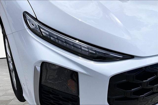New 2026 Audi Q3 quattro 2.0T AWD/4WD image 31