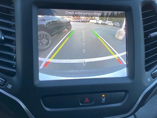 Used 2022 Jeep Cherokee Latitude Lux image 17