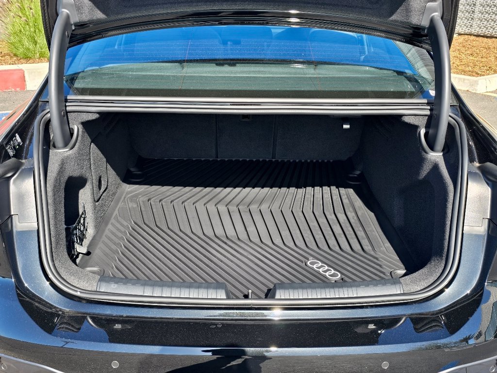 New 2026 Audi A6 Premium Plus AWD/4WD image 7
