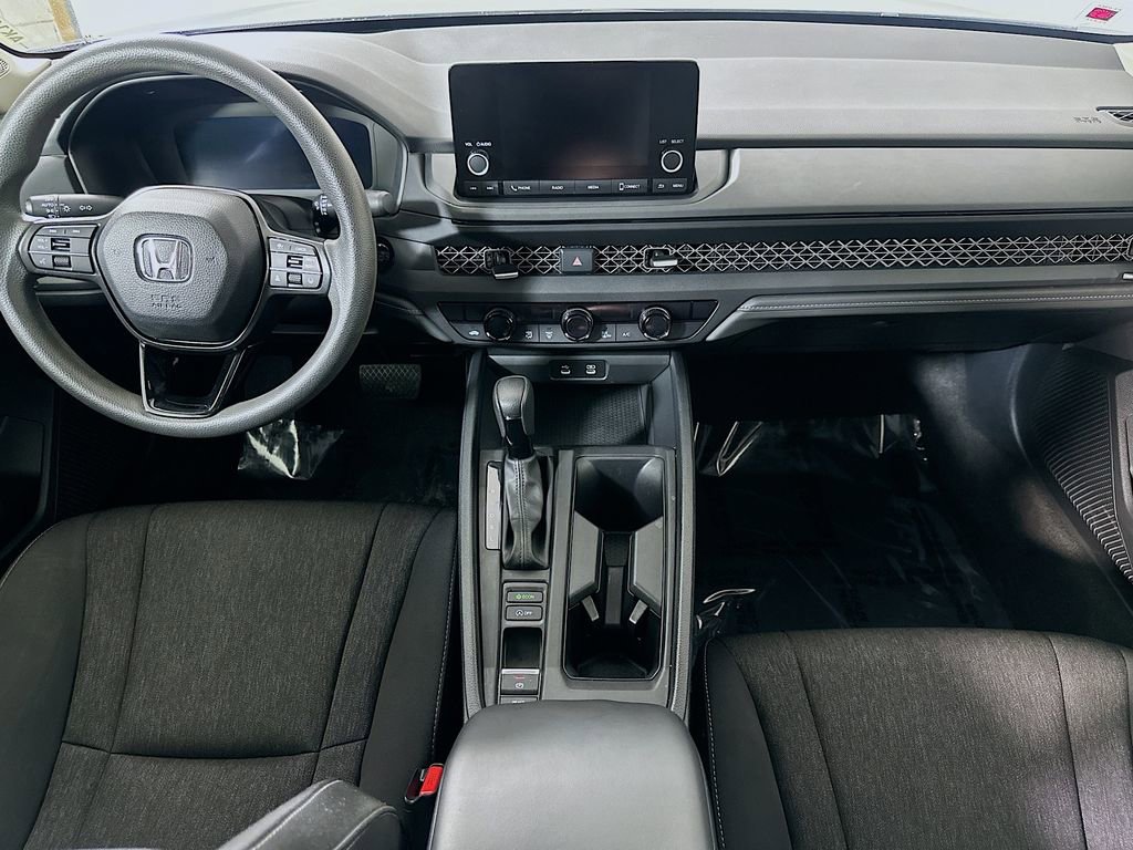 Used 2024 Honda Accord EX image 18