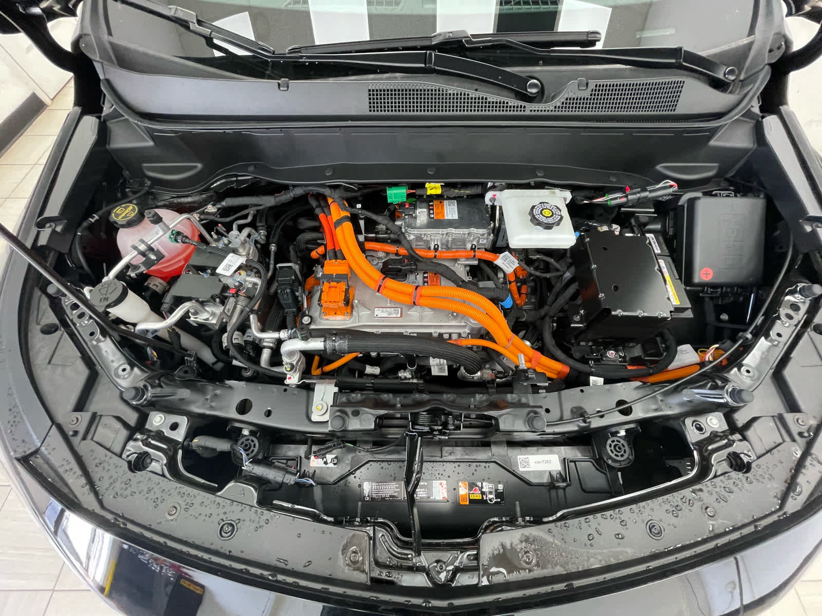 New 2027 Chevrolet Bolt LT w/ Comfort Package FWD image 16