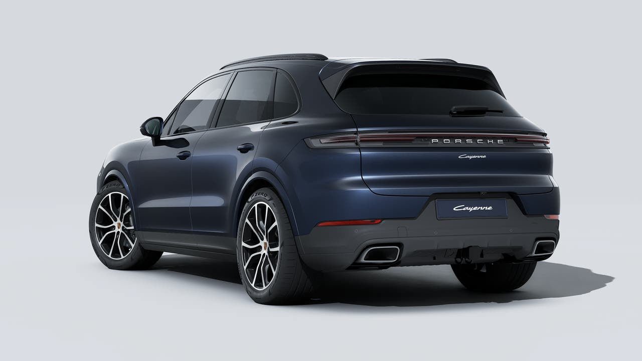 New 2026 Porsche Cayenne AWD/4WD image 3