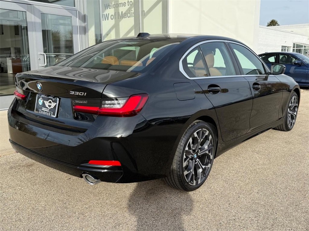 New 2026 BMW 330i xDrive Sedan w/ Premium Package image 3