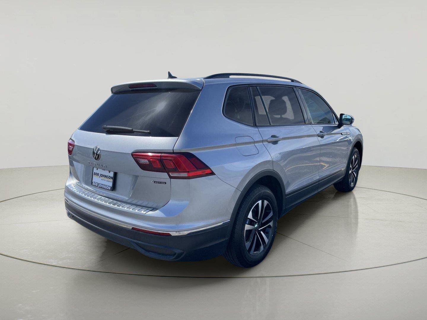 Used 2024 Volkswagen Tiguan S AWD/4WD image 7