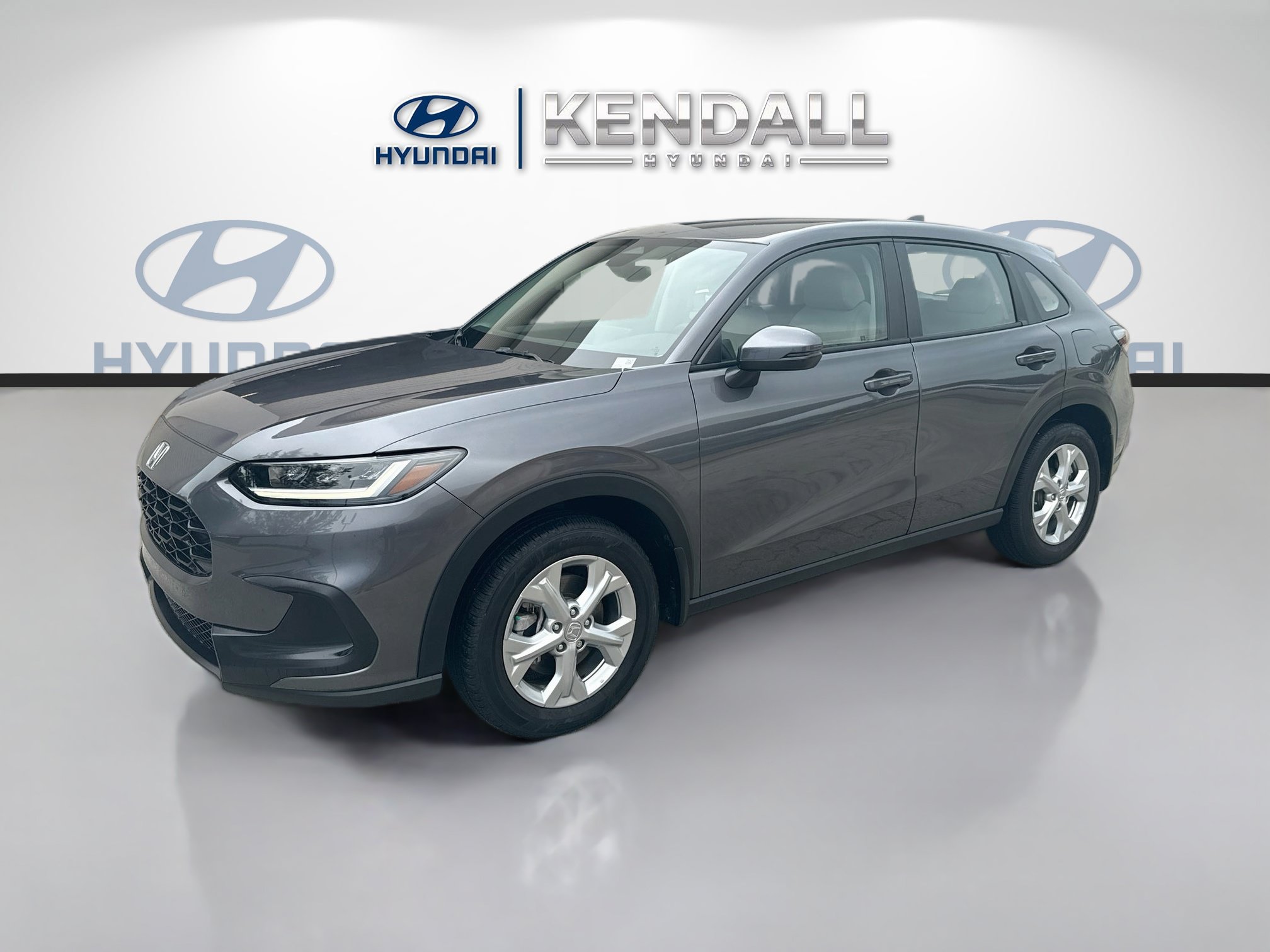 Used 2025 Honda HR-V LX image 3