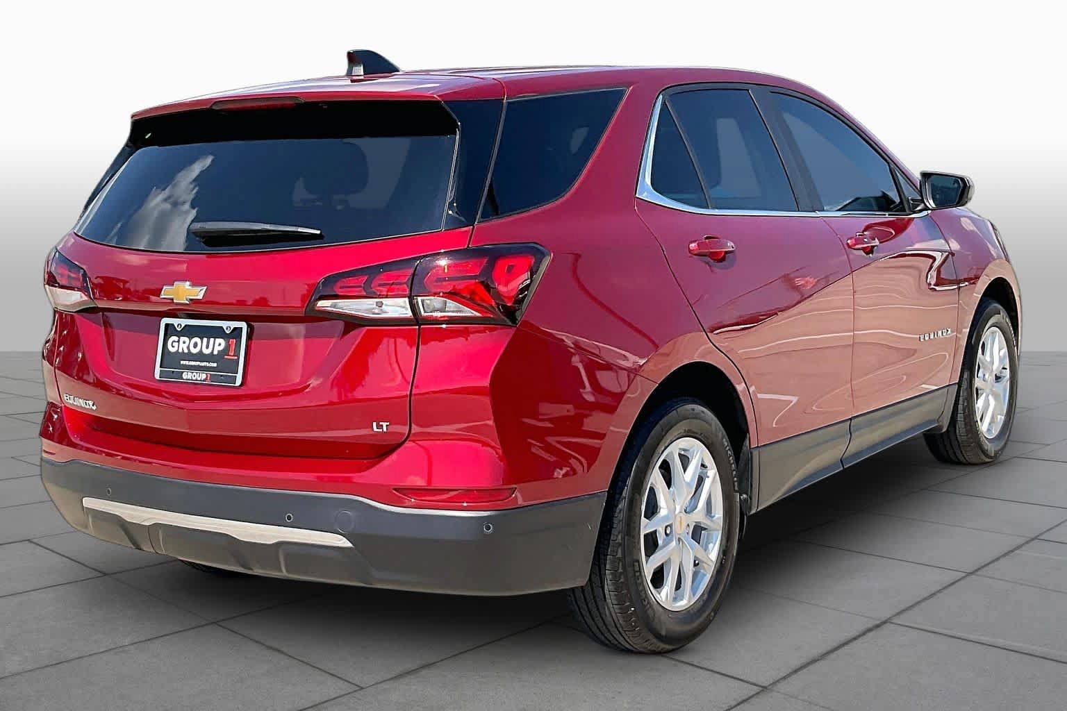 Certified 2024 Chevrolet Equinox LT FWD image 13