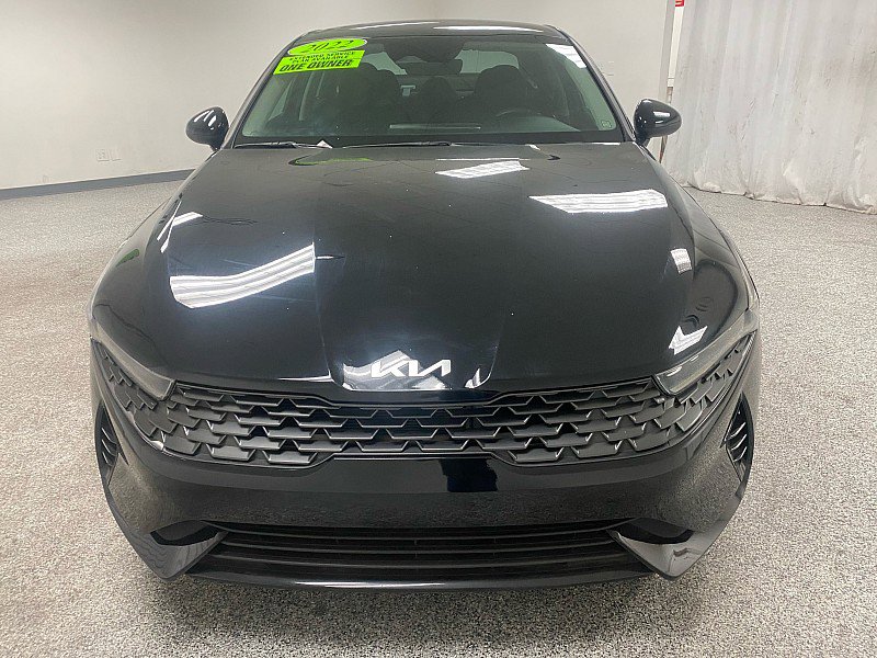 Used 2022 Kia K5 LX image 2