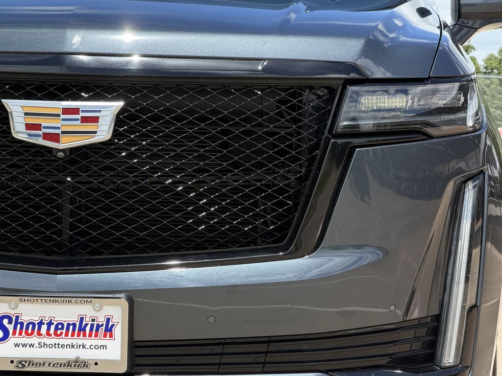 Used 2021 Cadillac Escalade Sport w/ Driver Assist Tech Package AWD/4WD image 8