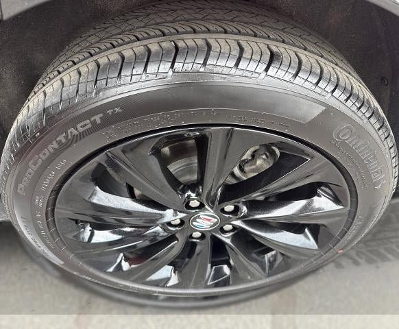 Certified 2024 Buick Envista Sport Touring w/ Convenience I Package FWD image 10