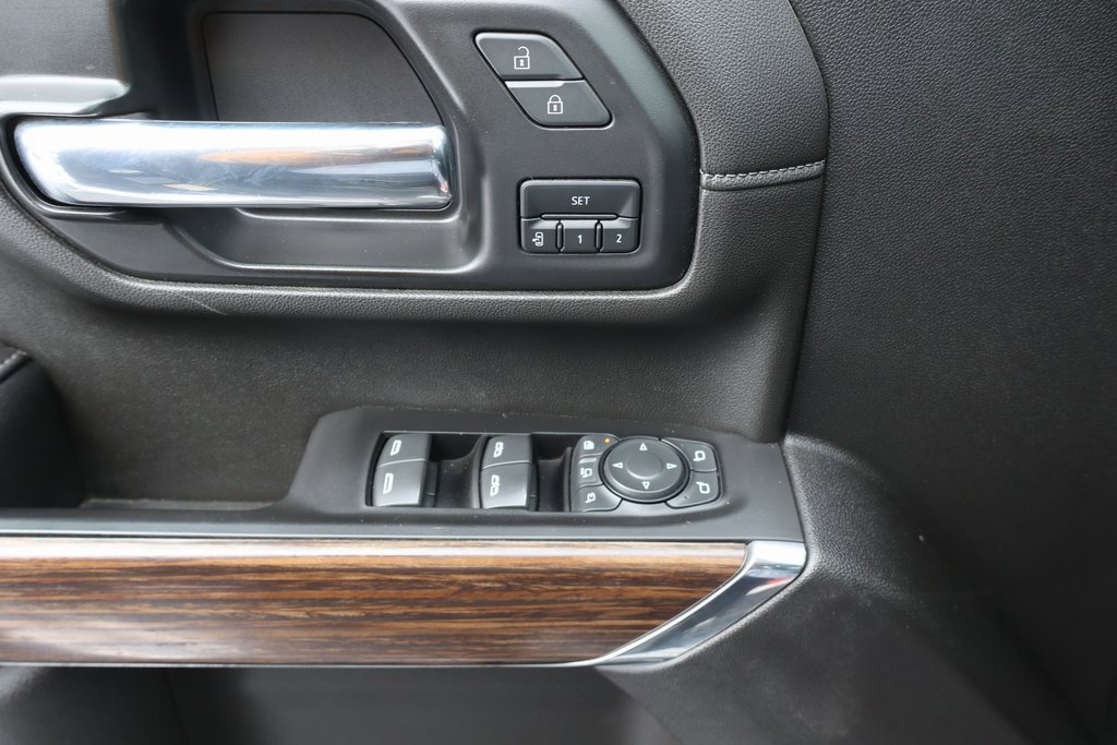 Used 2022 Chevrolet Silverado 3500 High Country w/ Safety Package II image 22