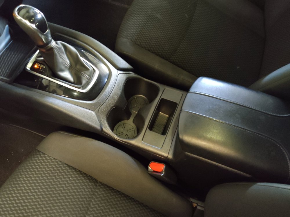 Used 2018 Nissan Rogue Sport S w/ S Appearance Package image 26