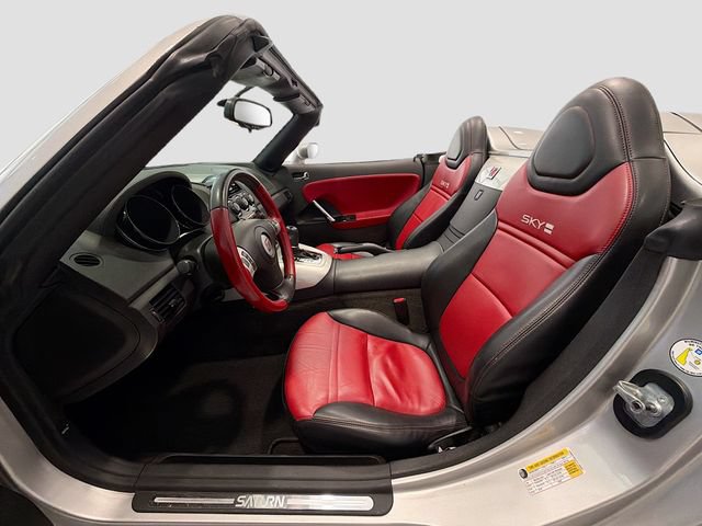 Used 2007 Saturn Sky Red Line RWD image 17