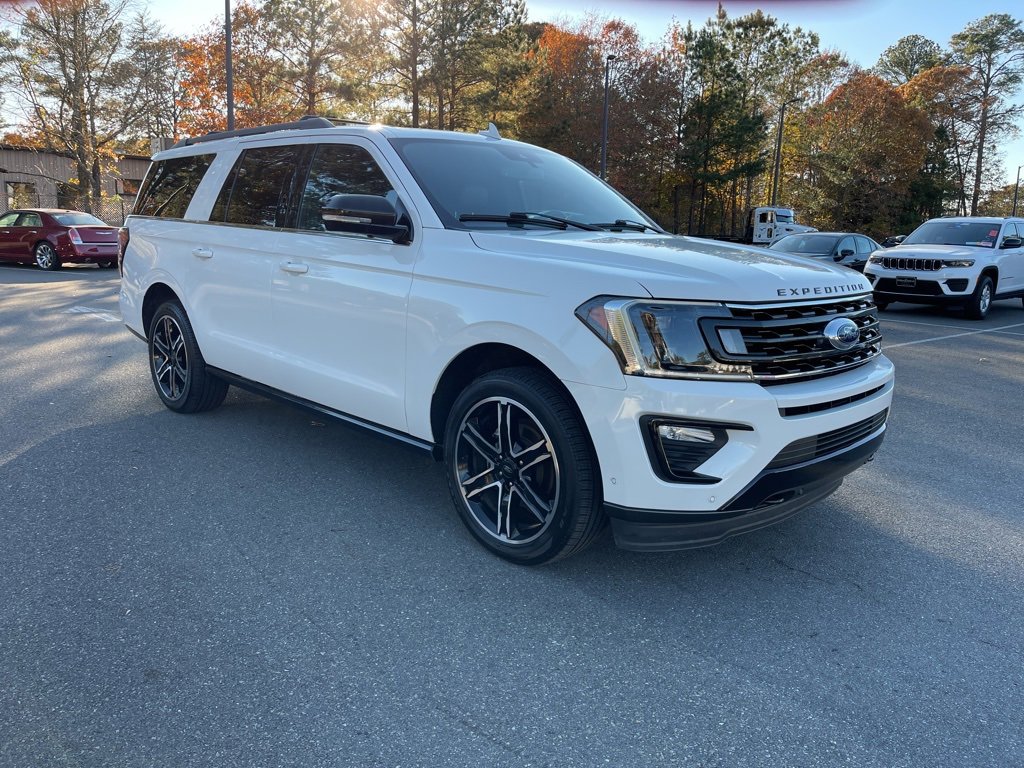 Used 2021 Ford Expedition Max Limited image 4