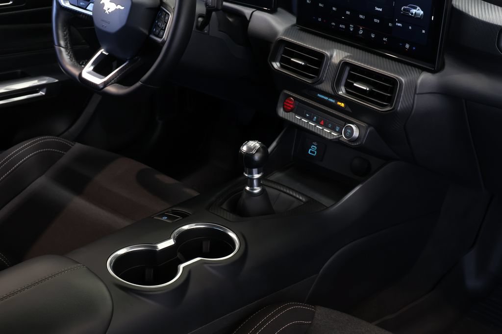 Used 2024 Ford Mustang GT RWD image 20