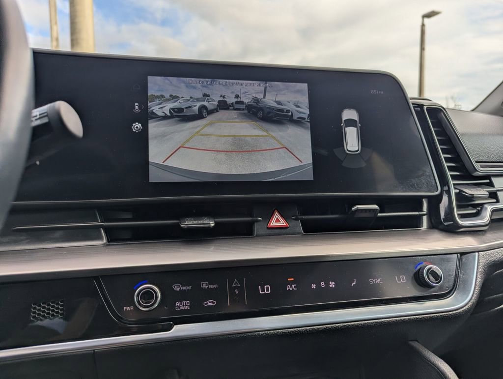 Used 2024 Kia Sportage EX image 30