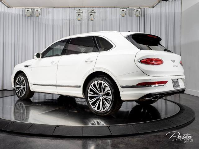 Used 2024 Bentley Bentayga AWD/4WD image 9