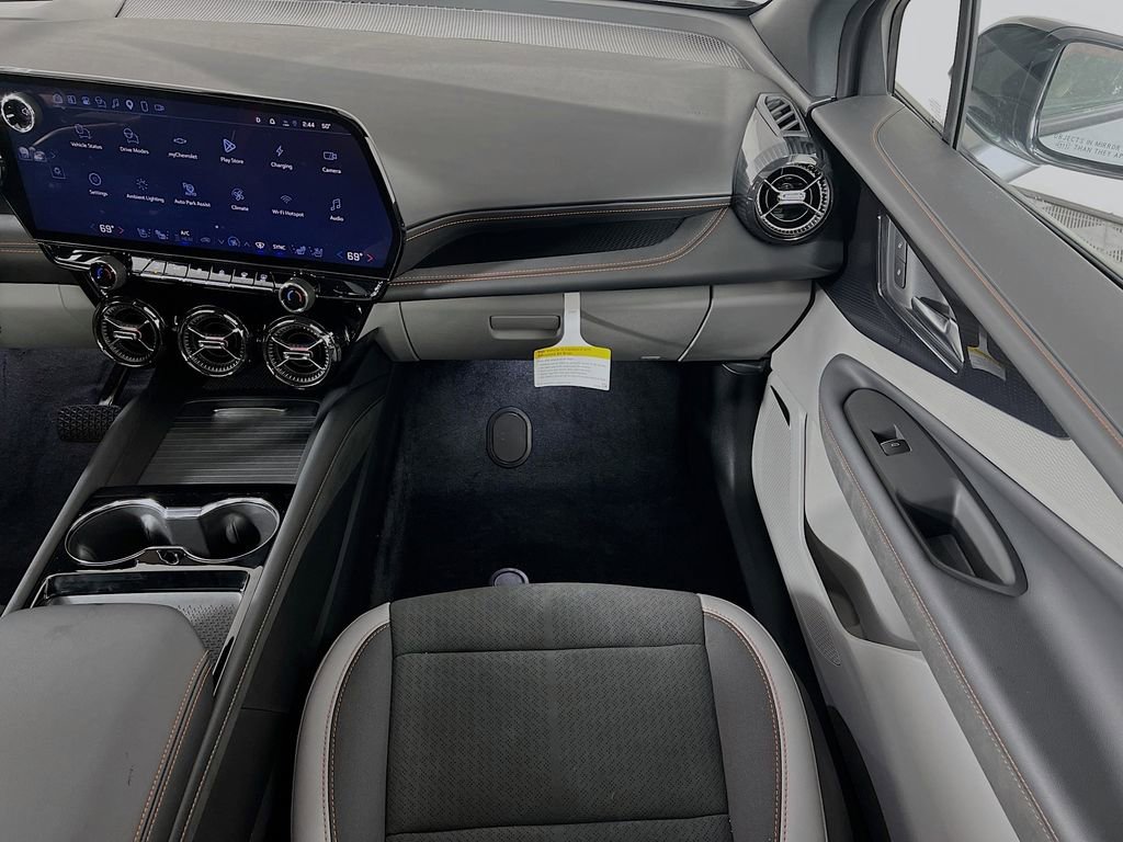 New 2026 Chevrolet Blazer EV SS AWD/4WD image 24