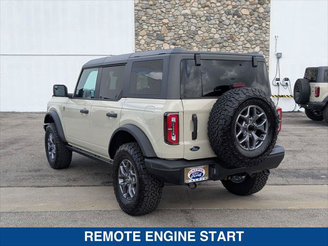 New 2025 Ford Bronco Badlands AWD/4WD image 3