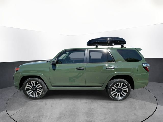 Used 2022 Toyota 4Runner Limited AWD/4WD image 4