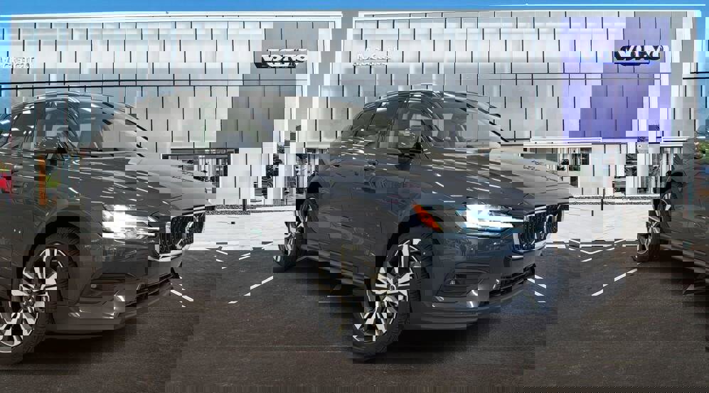 New 2026 Volvo V60 B5 Cross Country Plus w/ Protection Package Premier
