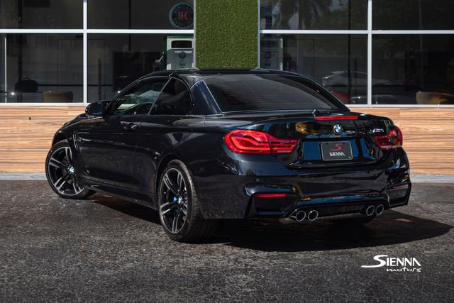 Used 2018 BMW M4 Convertible image 6