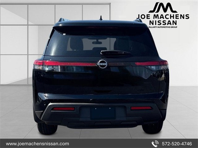 New 2025 Nissan Pathfinder SV w/ Black Appearance Package image 4