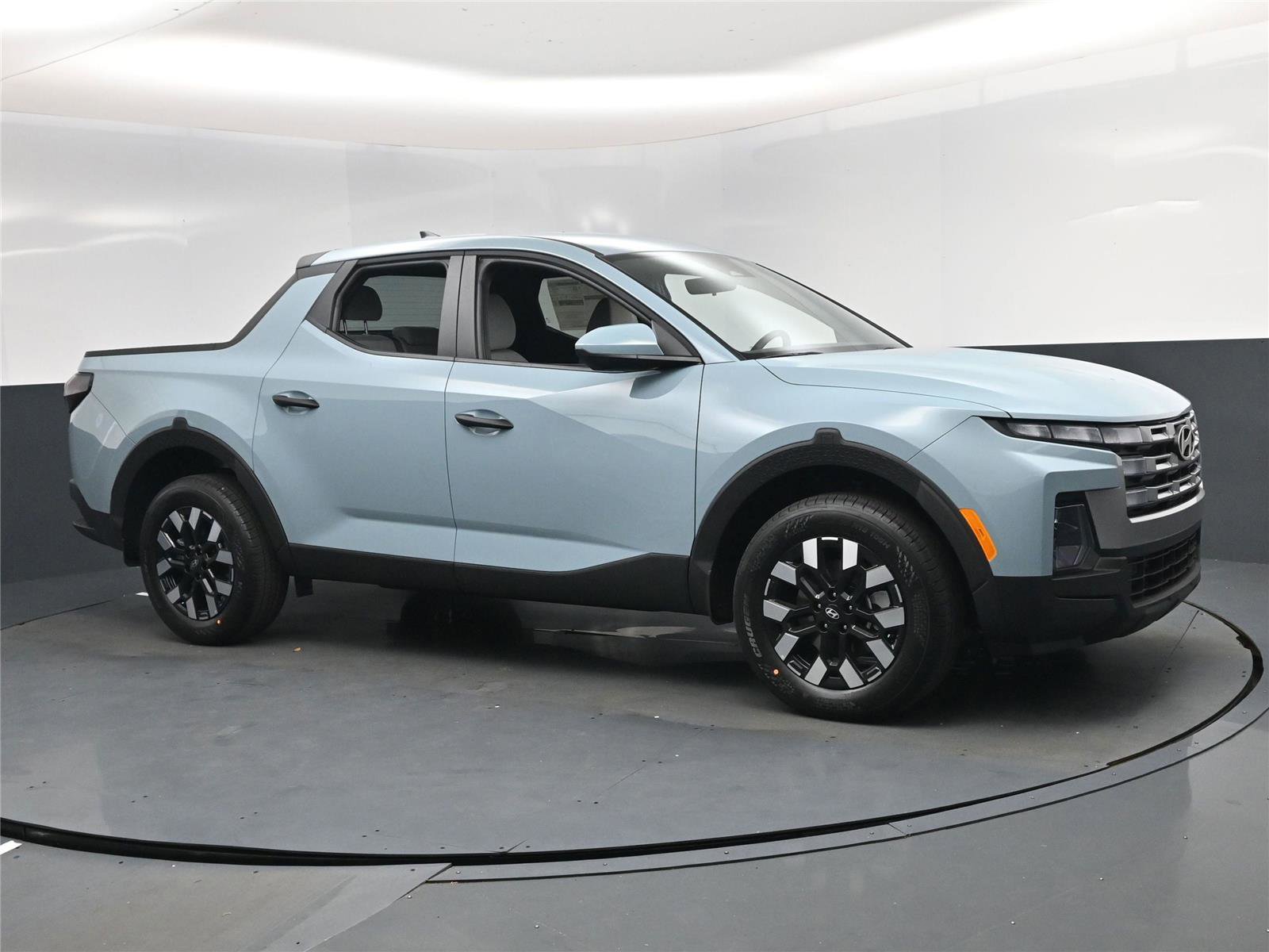 New 2026 Hyundai Santa Cruz SE image 2