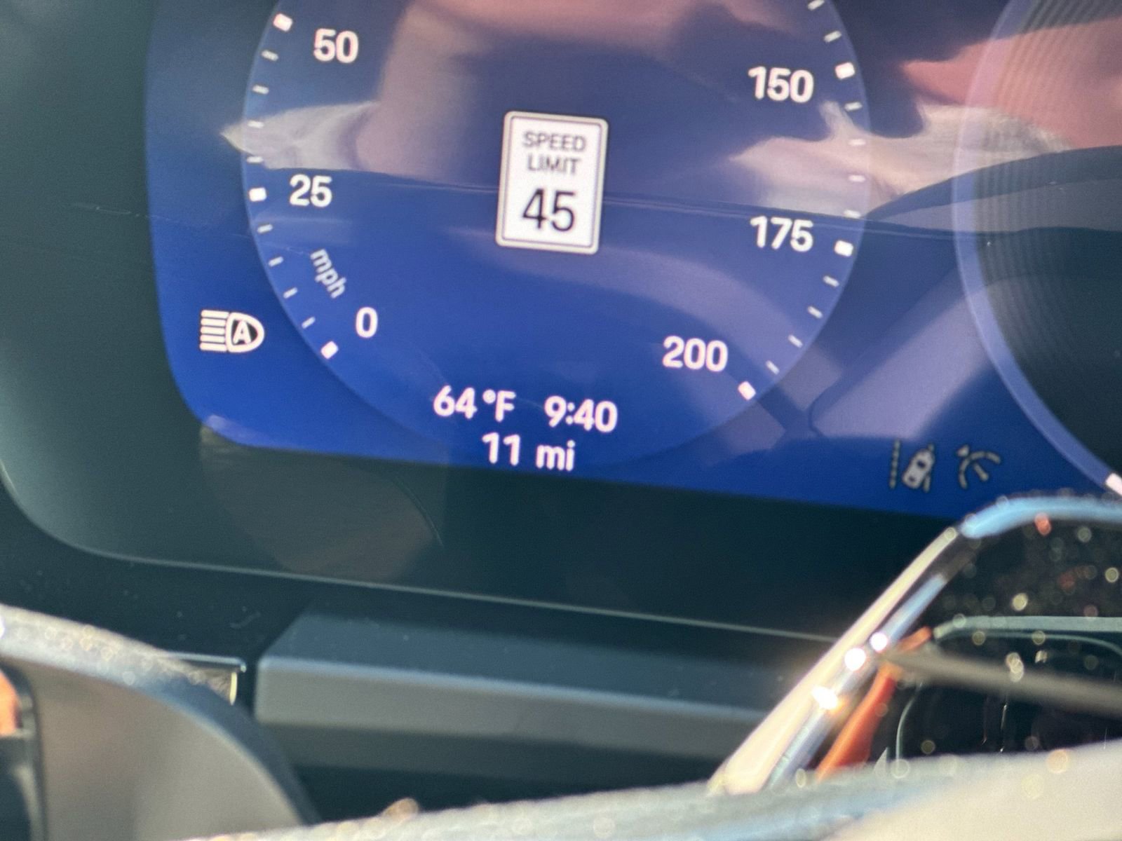 New 2026 Porsche Macan Turbo Electric image 32