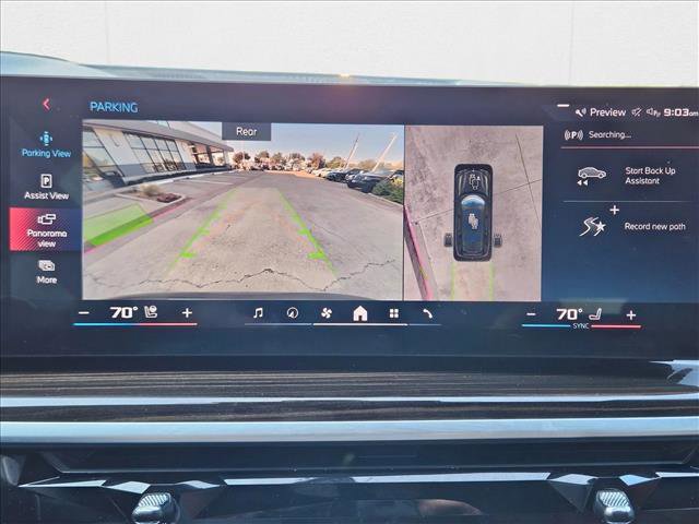 Used 2024 BMW X7 M60i w/ Climate Comfort Package image 15