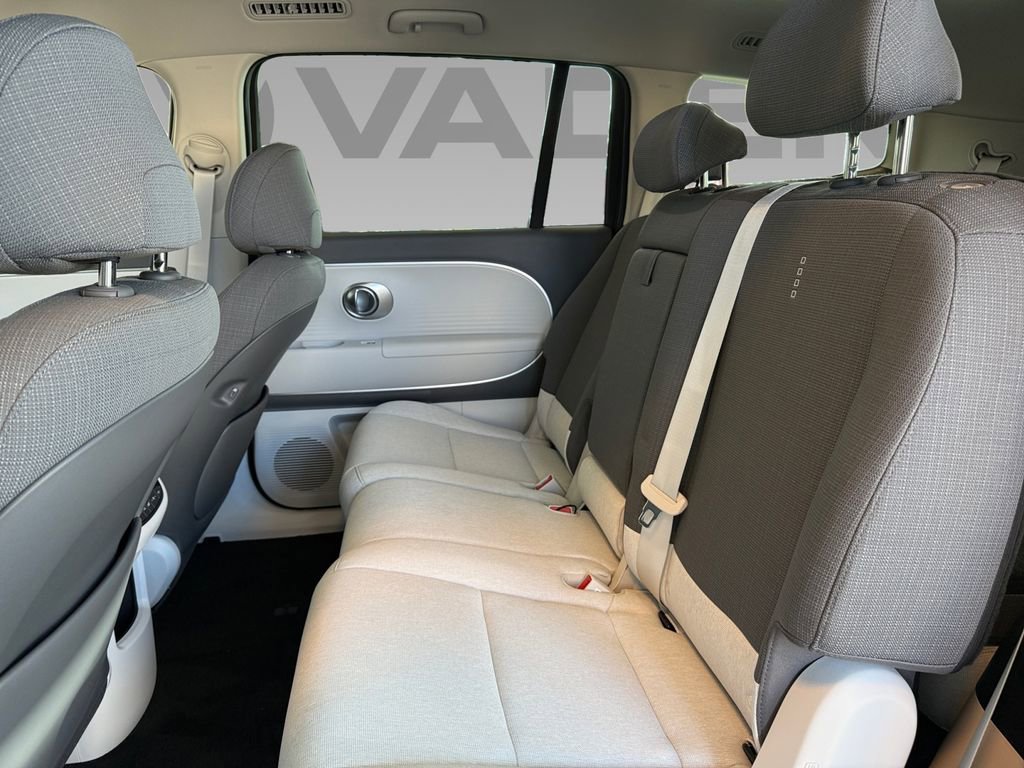 New 2026 Hyundai Ioniq 9 SE image 13