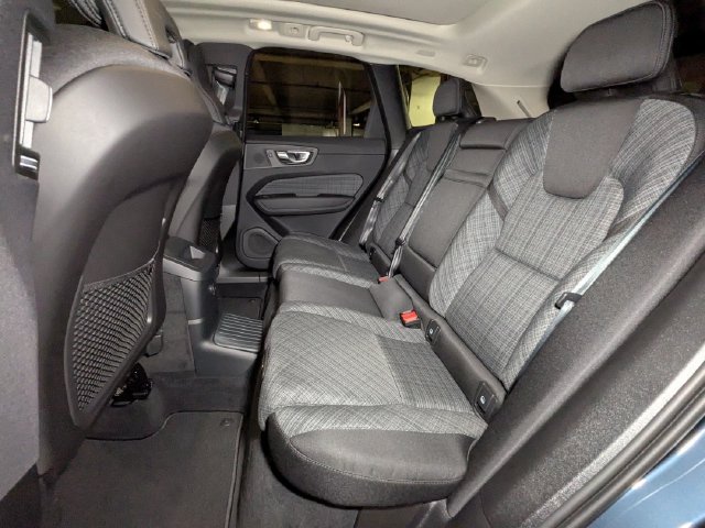 New 2025 Volvo XC60 T8 Core w/ Protection Package Premier AWD/4WD image 26