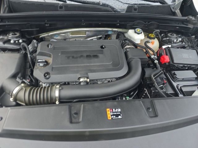 Used 2023 Buick Envision Essence w/ Sport Touring Package AWD/4WD image 19
