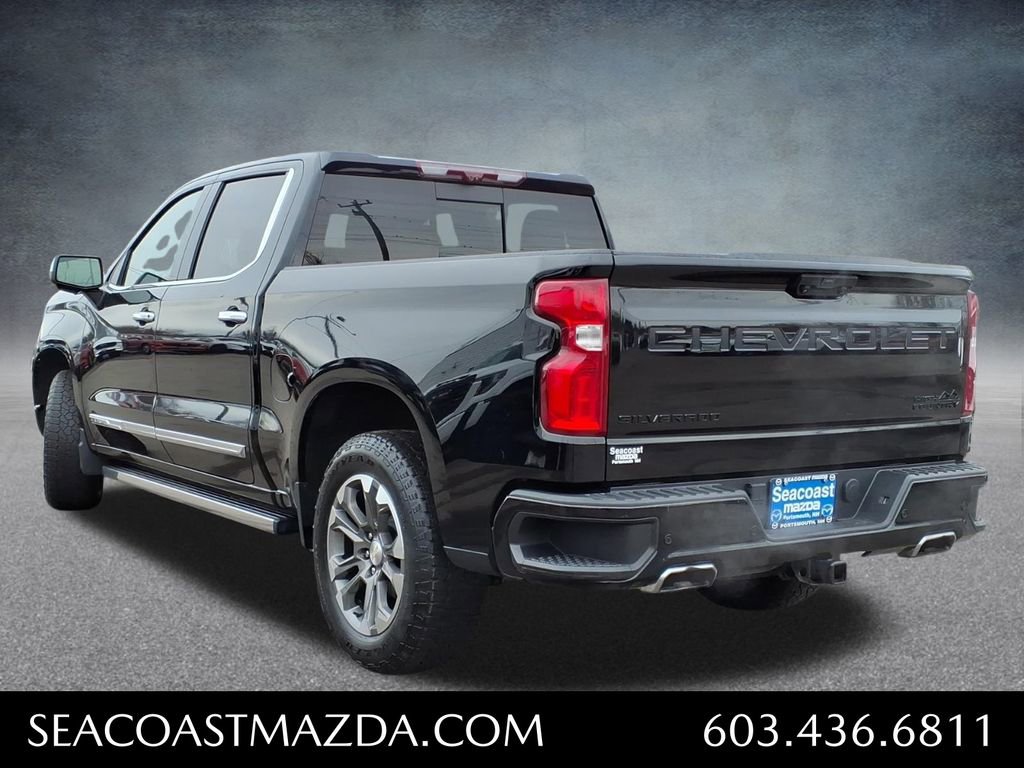 Used 2023 Chevrolet Silverado 1500 High Country w/ Technology Package image 3