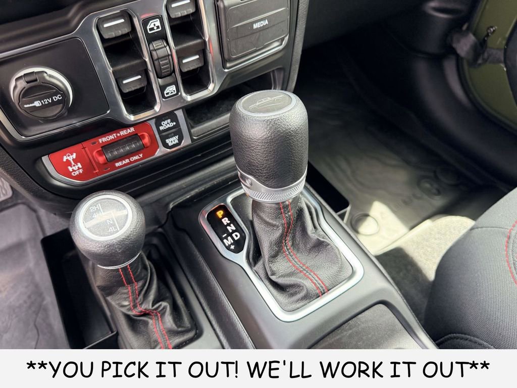 Used 2021 Jeep Gladiator Rubicon AWD/4WD image 22