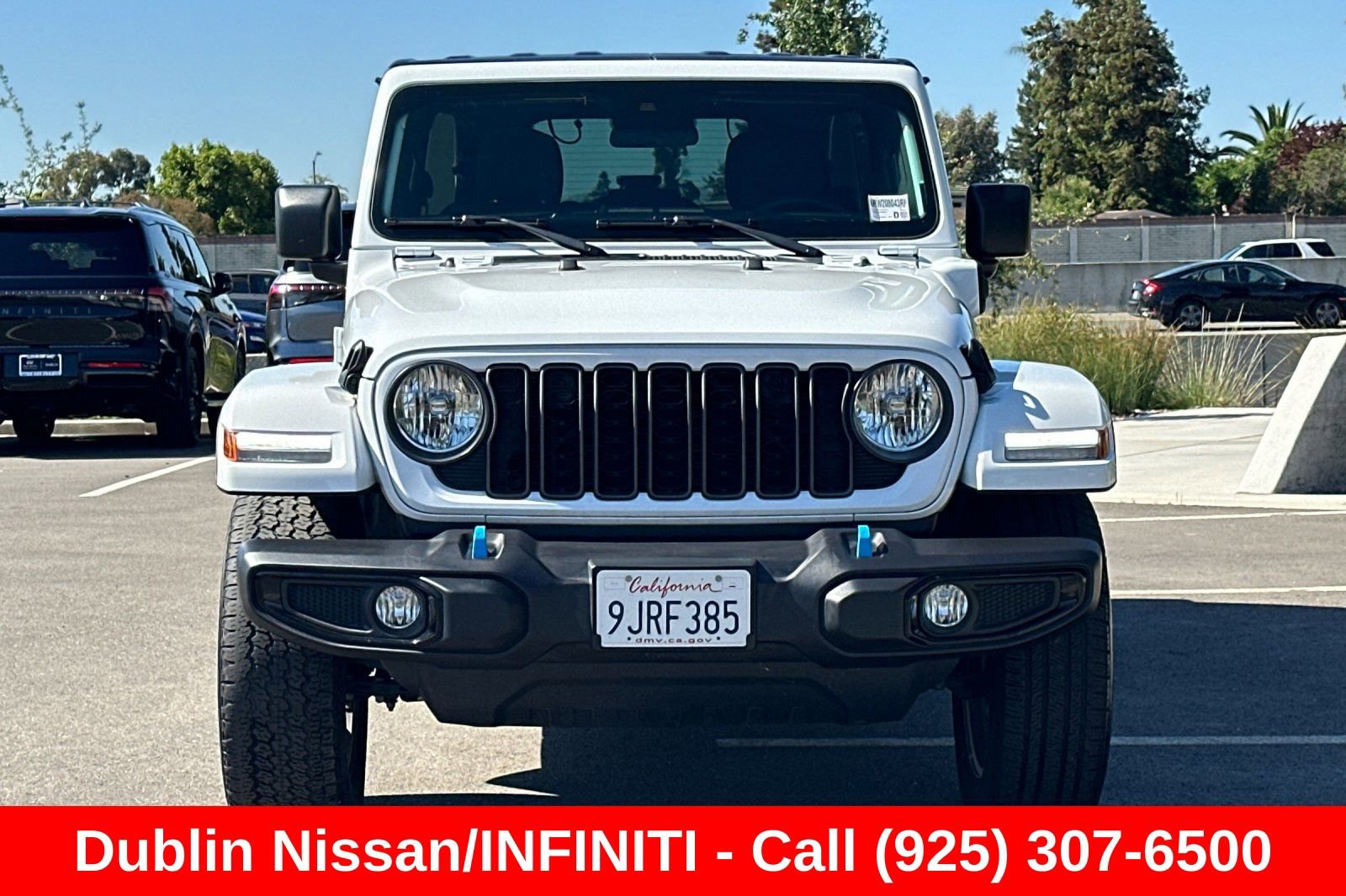 Used 2024 Jeep Wrangler Unlimited AWD/4WD image 9