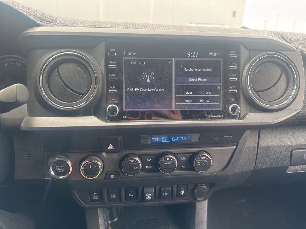 Used 2022 Toyota Tacoma TRD Off-Road w/ Technology Package AWD/4WD image 8