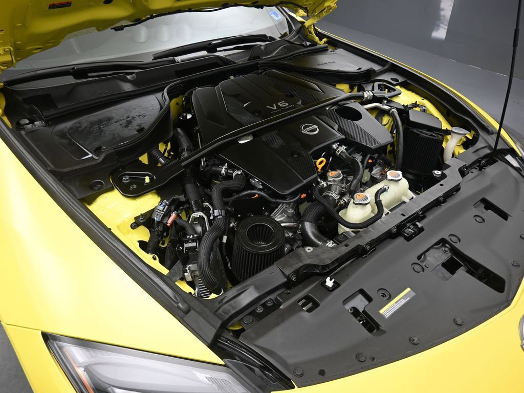 Used 2023 Nissan Z w/ Floor Mat Package (L93) RWD image 40