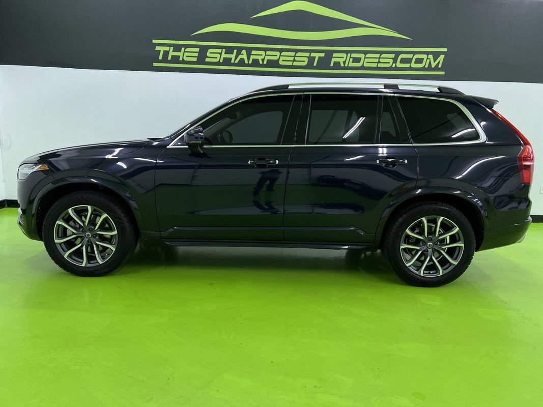 Used 2017 Volvo XC90 T6 Momentum w/ Momentum Plus Package AWD/4WD image 6